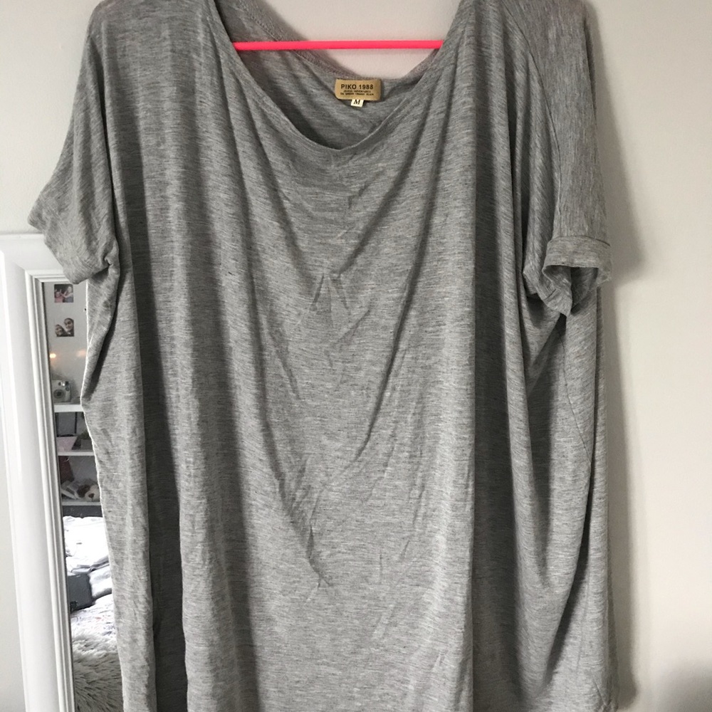 Loose Piko top